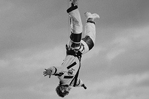 Robbie-Williams-26Artist-Image-resized .jpg